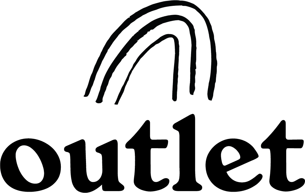 Outlet logo